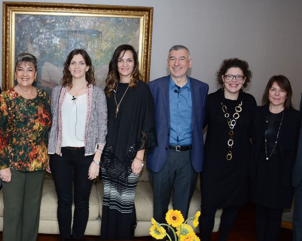 encuentro de mujeres en el chile de hoy01