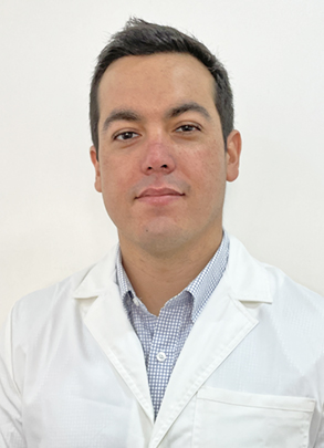 Dr. Nicolás Ovando </br>Oncología